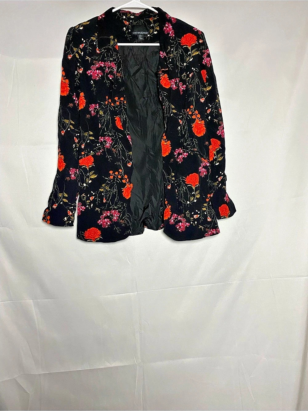 Cynthia Rowley Black Floral Open Front Blazer Jacket. Size Medium